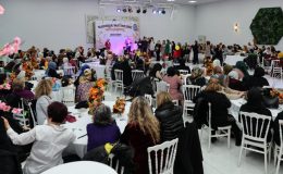 Kadınlar Matinesi devam ediyor